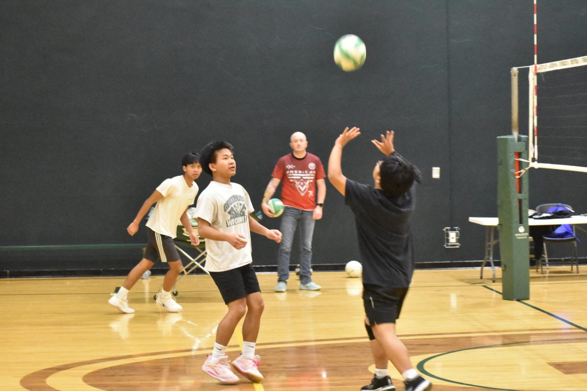 Boys volleyball team sets up for tournament victory